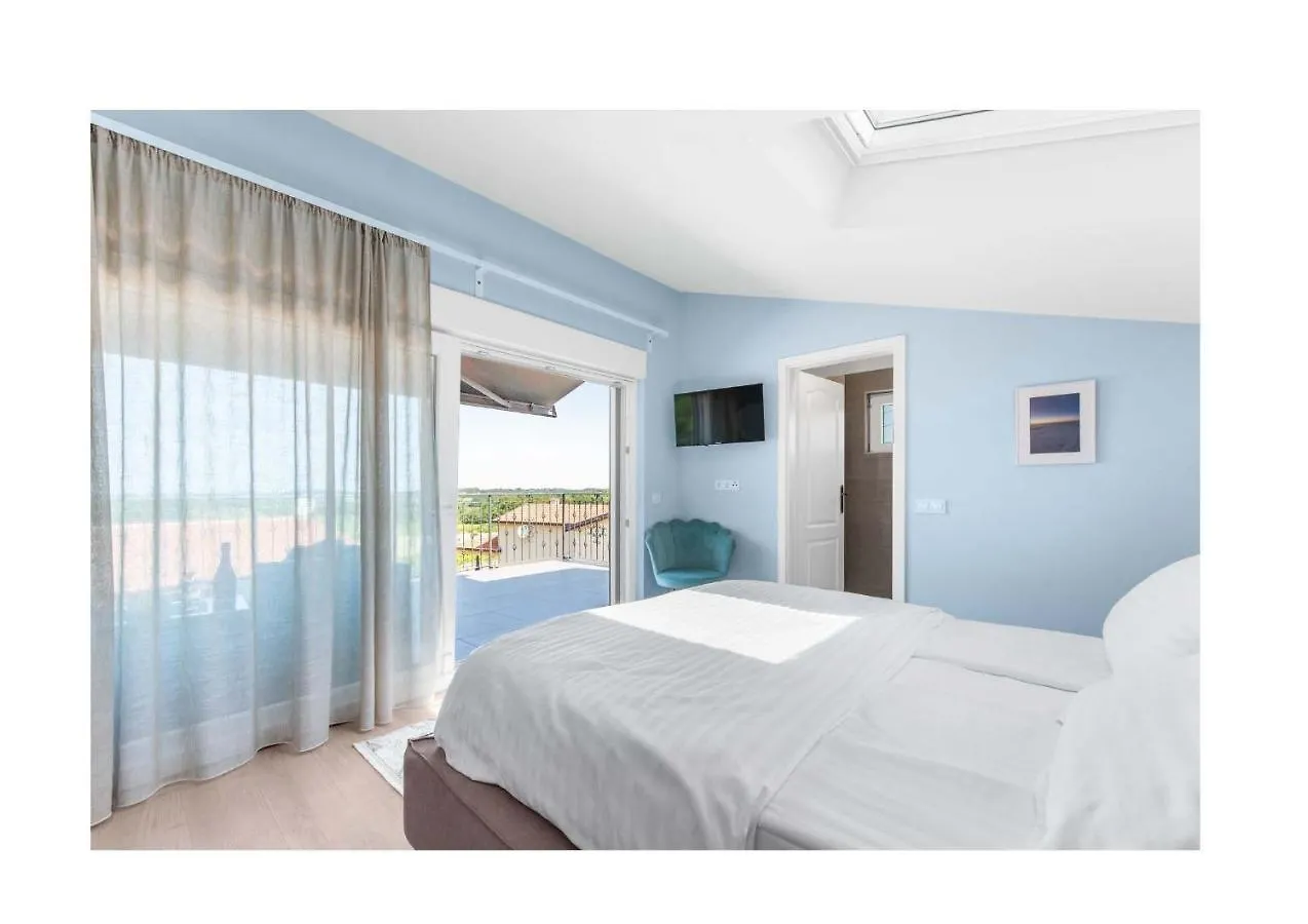 Villa Ventitre, Privatpool,Meersicht, Nahe Porec- Strand Neu Mugeba