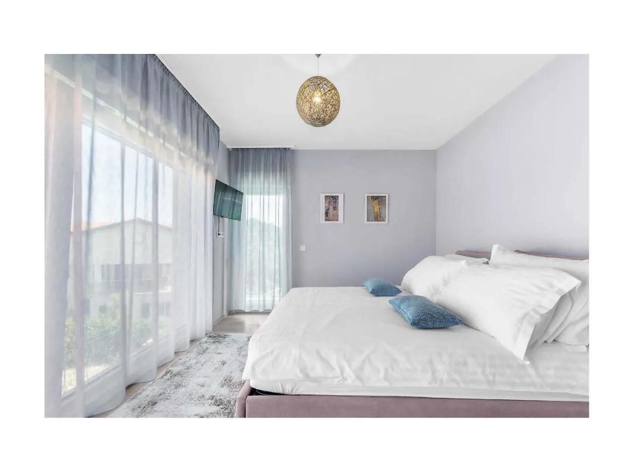 Villa Ventitre, Privatpool,Meersicht, Nahe Porec- Strand Neu Mugeba