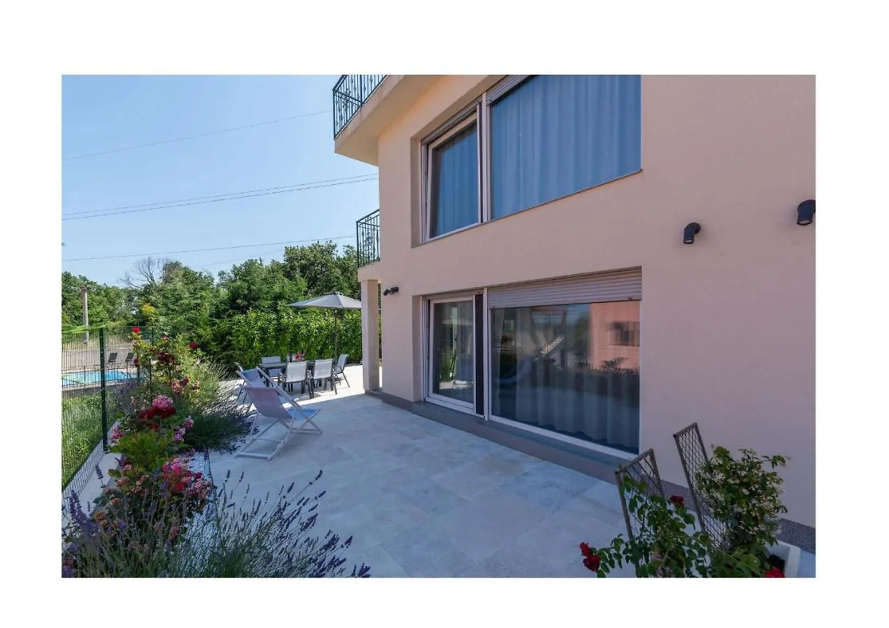 Villa Ventitre, Privatpool,Meersicht, Nahe Porec- Strand Neu Mugeba 0*,  Croatie