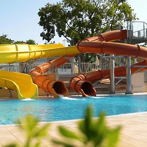 Parque de vacaciones Easyatent Mobile Bijela Uvala, Mugeba