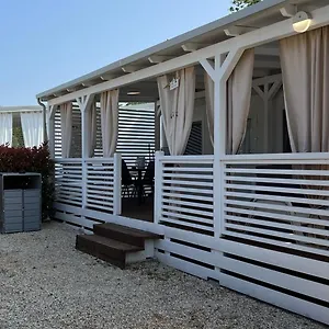 4* Village de vacances Zelena Laguna Mobile Homes